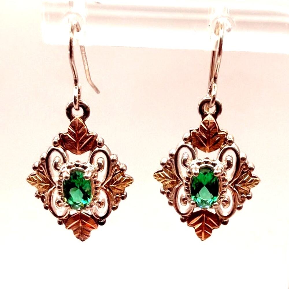 Coleman Co Black Hills Gold 925 Silver 12K Green Glass Leaf Filigree Earring